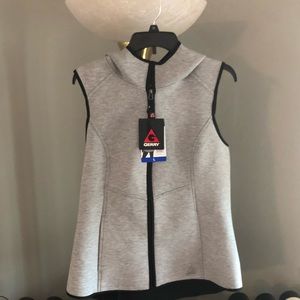 GERRY Ladies lightweight zipper vest, Large